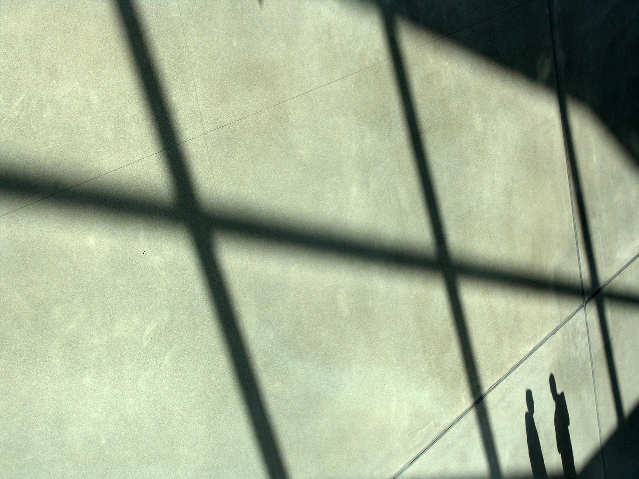 未满18岁禁止进入：营销的趣味和限制